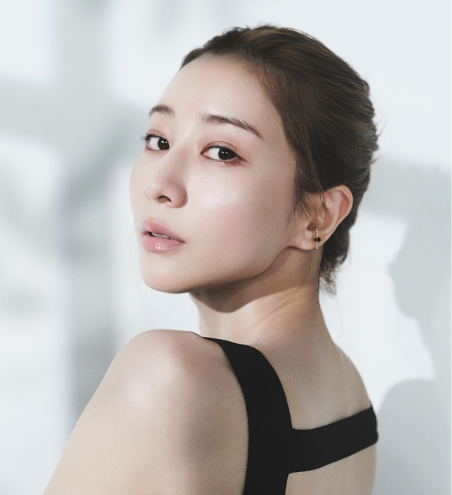 Minami Takana - photo