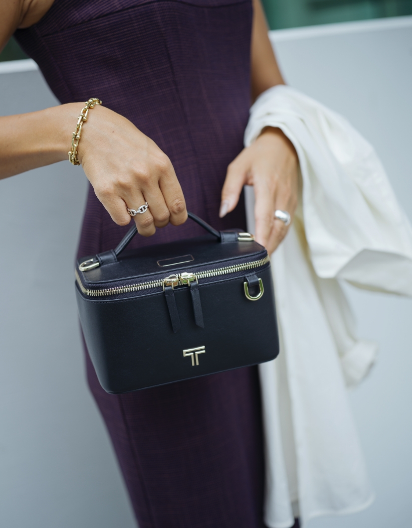 小竹 麻美 Photo 02