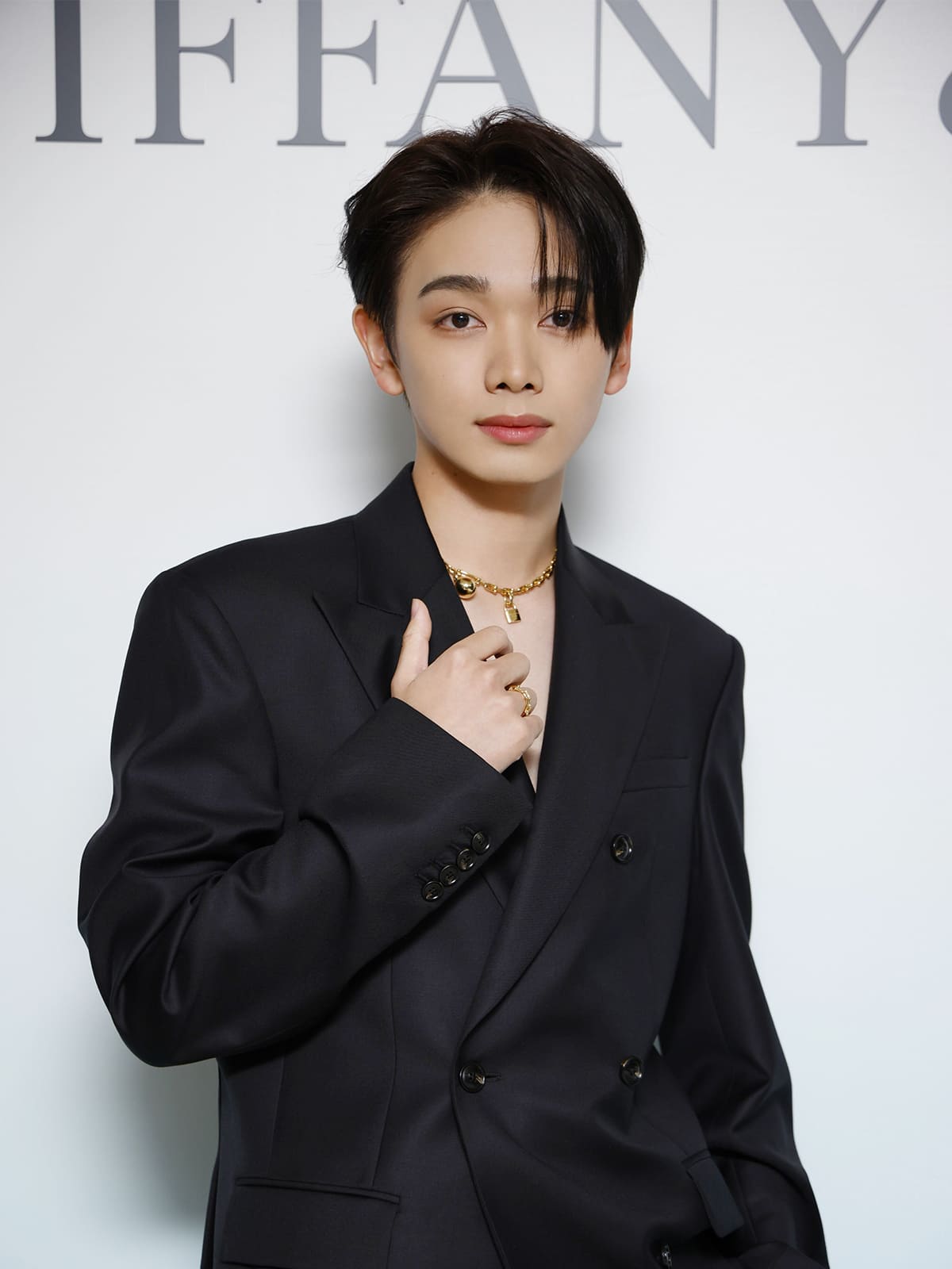 エレガンスなテーブルウエア コレクションで「ティファニー」のホリデーを